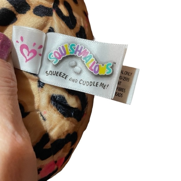 Duma the Leopard Squishmallow-Rare-Cleaned-Great Condition-no holes/rips - Picture 4 of 7